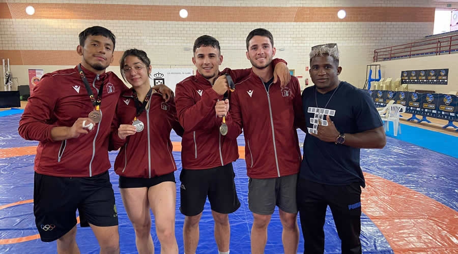 Resolución Convocatoria de Ayudas de Méritos Deportivos Universitarios SADUS 23/24